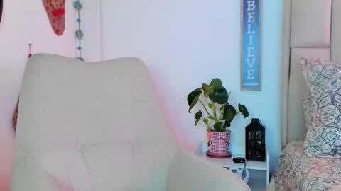 Snapshot of samanthaxmami chatting on 14, 12, 2025 Samixmami online show from 14, 12, 2025