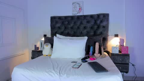 Snapshot of samara_warren77 chatting on 27, 4, 2026 Samara Warren online show from 27, 4, 2026