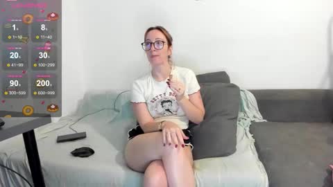 Snapshot of samarafromthewell chatting on 28, 9, 2025 Samara From The Well online show from 28, 9, 2025