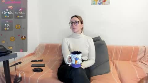 Snapshot of samarafromthewell chatting on 6, 11, 2025 Samara From The Well online show from 6, 11, 2025