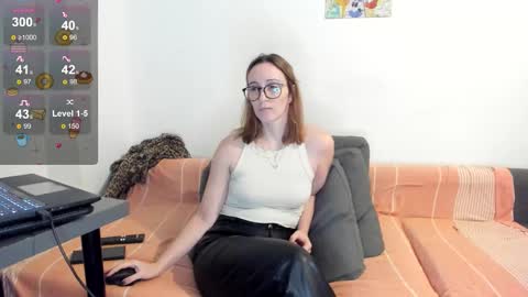 Snapshot of samarafromthewell chatting on 18, 11, 2025 Samara From The Well online show from 18, 11, 2025