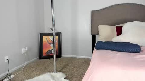 Yaya online show from 8, 10, 2025