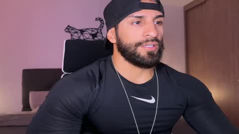 Sam Dornan online show from 4, 3, 2025