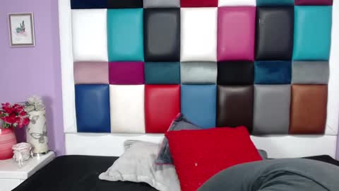 Snapshot of samevanshot chatting on 15, 12, 2024 samevanshot online show from 15, 12, 2024