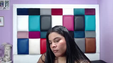 Snapshot of samevanshot chatting on 15, 1, 2025 samevanshot online show from 15, 1, 2025