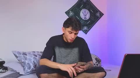 samevansx online show from 10, 11, 2025