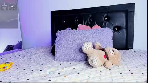 samiacooper25 online show from 9, 2, 2026