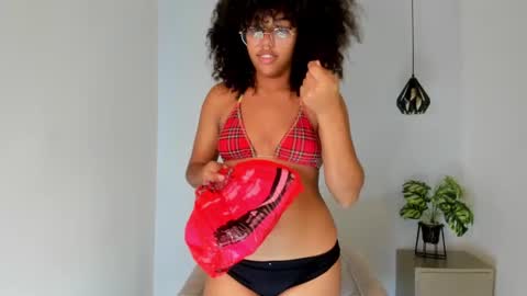 Samie Mury  online show from 3, 11, 2025