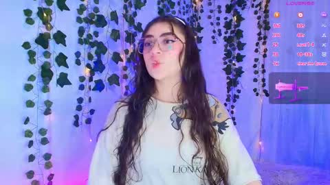 Snapshot of samii_evans chatting on 22, 9, 2025 samii evans online show from 22, 9, 2025