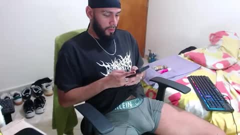 Snapshot of samir_music_ chatting on 4, 10, 2025 samir_music_ online show from 4, 10, 2025