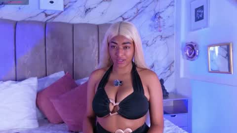 Snapshot of samira_gallardo chatting on 23, 4, 2026 Samira online show from 23, 4, 2026