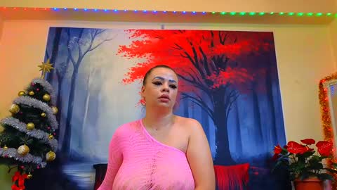 Snapshot of samiraevans chatting on 5, 1, 2025 online show from 5, 1, 2025