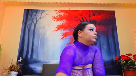 Snapshot of samiraevans chatting on 2, 2, 2025 online show from 2, 2, 2025