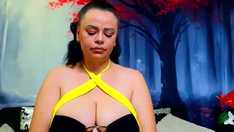 Snapshot of samiraevans chatting on 3, 12, 2025 online show from 3, 12, 2025