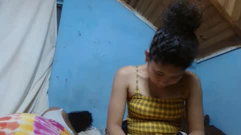 Snapshot of samirah009 chatting on 12, 10, 2025 samirah009 online show from 12, 10, 2025
