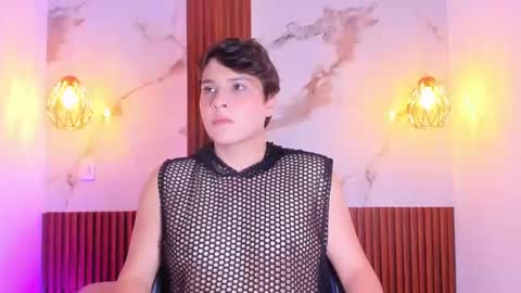 Sam online show from 11, 11, 2025