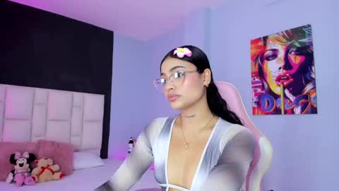 Snapshot of sammy__rose chatting on 5, 10, 2025 Sammy Rose online show from 5, 10, 2025