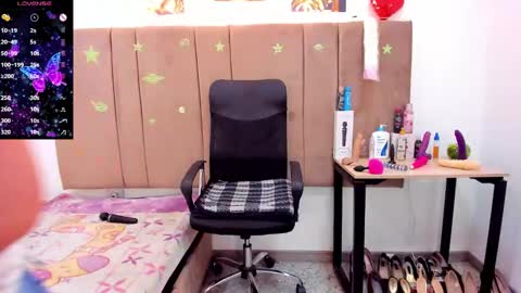 Snapshot of sammy_mature_ chatting on 17, 12, 2024 Sammy online show from 17, 12, 2024