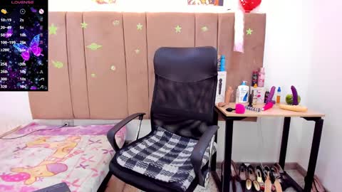 Snapshot of sammy_mature_ chatting on 17, 12, 2024 Sammy online show from 17, 12, 2024