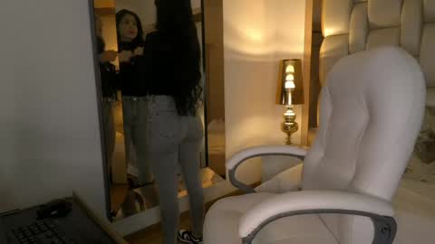 Snapshot of sammy_rios chatting on 2, 6, 2026 Sammy online show from 2, 6, 2026