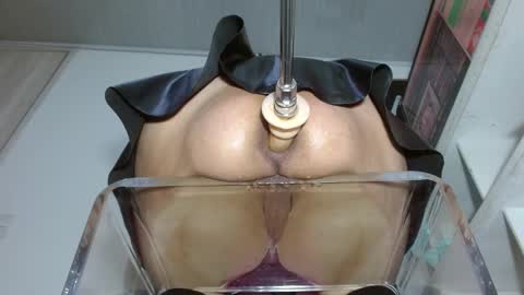 Snapshot of sammyevanss__ chatting on 8, 2, 2025 SAMMY online show from 8, 2, 2025