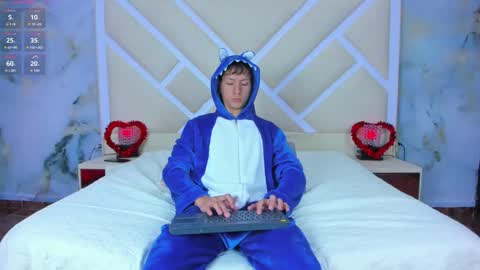 Snapshot of sammysex_ chatting on 2, 12, 2025 SAMMY online show from 2, 12, 2025