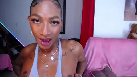Snapshot of samny_doll369 chatting on 1, 5, 2026 Samy doll online show from 1, 5, 2026