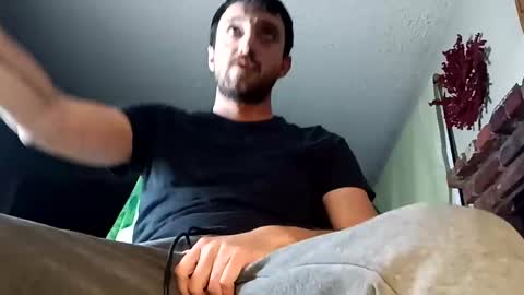 Snapshot of samthebully chatting on 6, 10, 2025 SamTheBully online show from 6, 10, 2025