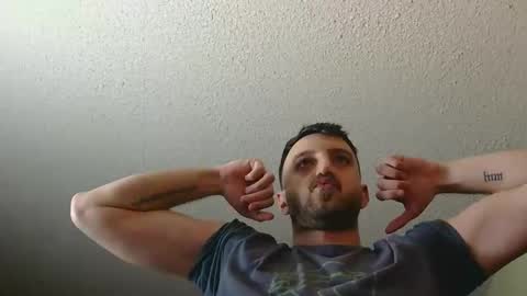 Snapshot of samthebully chatting on 20, 10, 2025 SamTheBully online show from 20, 10, 2025