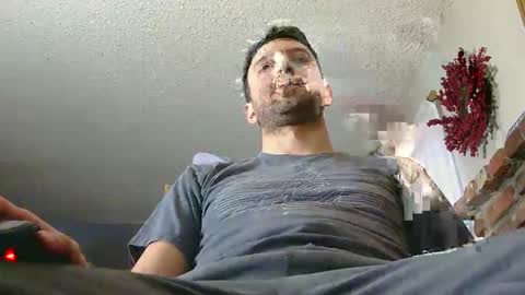 Snapshot of samthebully chatting on 4, 11, 2025 SamTheBully online show from 4, 11, 2025