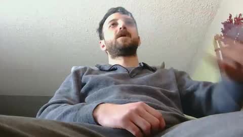 Snapshot of samthebully chatting on 18, 11, 2025 SamTheBully online show from 18, 11, 2025