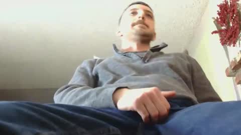 Snapshot of samthebully chatting on 23, 11, 2025 SamTheBully online show from 23, 11, 2025