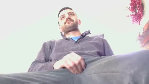 Snapshot of samthebully chatting on 27, 11, 2025 SamTheBully online show from 27, 11, 2025