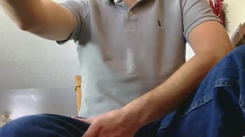 Snapshot of samthebully chatting on 4, 12, 2025 SamTheBully online show from 4, 12, 2025