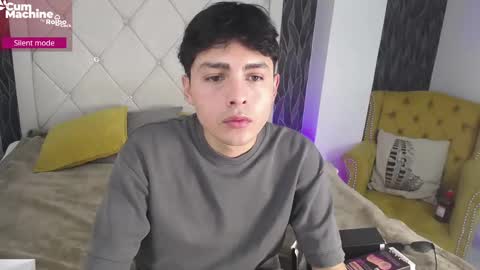 Snapshot of samu_foxxx chatting on 17, 9, 2025 SAMU online show from 17, 9, 2025