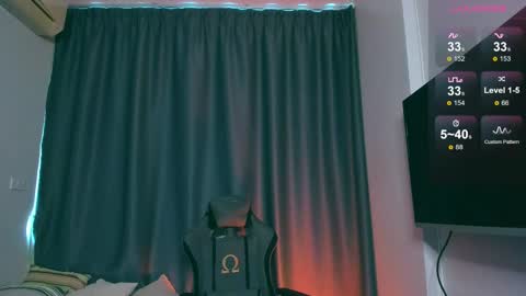 Snapshot of samuel_andrew chatting on 5, 3, 2025 Samuel online show from 5, 3, 2025