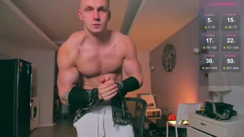 Snapshot of samuel_andrew chatting on 29, 10, 2025 Samuel online show from 29, 10, 2025