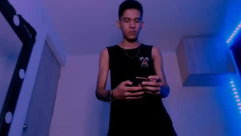   online show from 26, 2, 2025