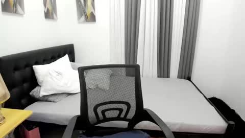 Snapshot of samuelangelo chatting on 29, 9, 2025 Sam online show from 29, 9, 2025