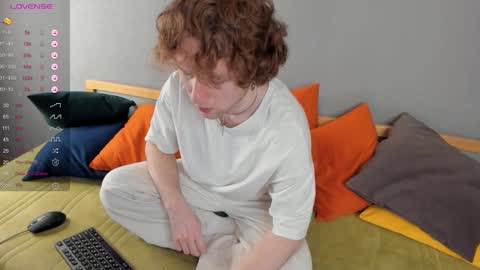 samuelmillerr online show from 5, 12, 2024