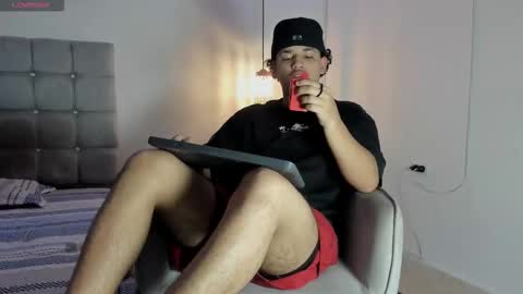 samxx_muscle online show from 1, 10, 2025