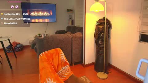 Snapshot of samy_jonnes_ chatting on 15, 5, 2026 Hello I am absent due to a family calamity I will return soon-hola estoy ausente por un problema familiar volvere pronto. online show from 15, 5, 2026