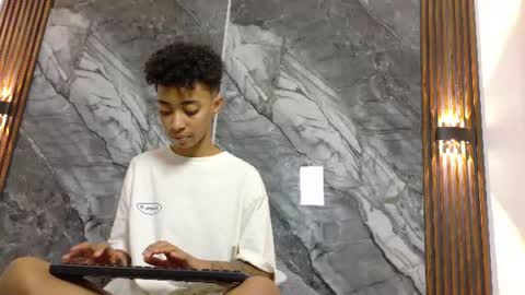 Snapshot of samy_king23 chatting on 7, 7, 2026 online show from 7, 7, 2026