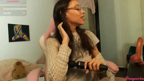 Special show on 17 december and 23 UwU online show from 9, 1, 2025