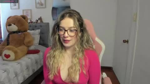 Snapshot of samysweet_8 chatting on 17, 4, 2026 Samanta online show from 17, 4, 2026