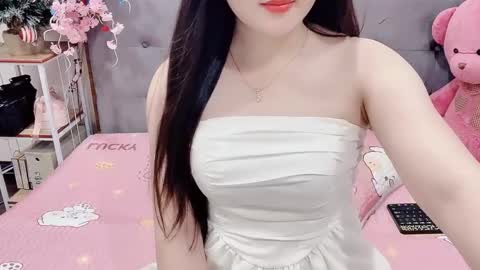 sanami_sian_ online show from 27, 10, 2025