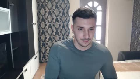 Sanchez Erik online show from 17, 1, 2025
