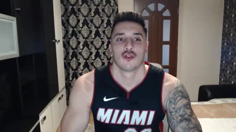 Sanchez Erik online show from 31, 1, 2025