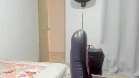 Sanddi  online show from 28, 10, 2025