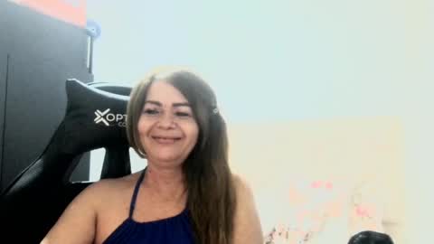 Snapshot of sanddi_milff chatting on 22, 5, 2026 Sanddi online show from 22, 5, 2026